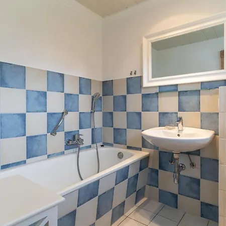 Haubarg Reetdachhaus Luettje Haubarg Sankt Peter-Ording