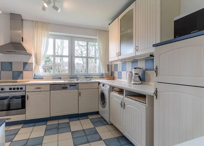 Haubarg Reetdachhaus Luettje Haubarg Semesterbostad