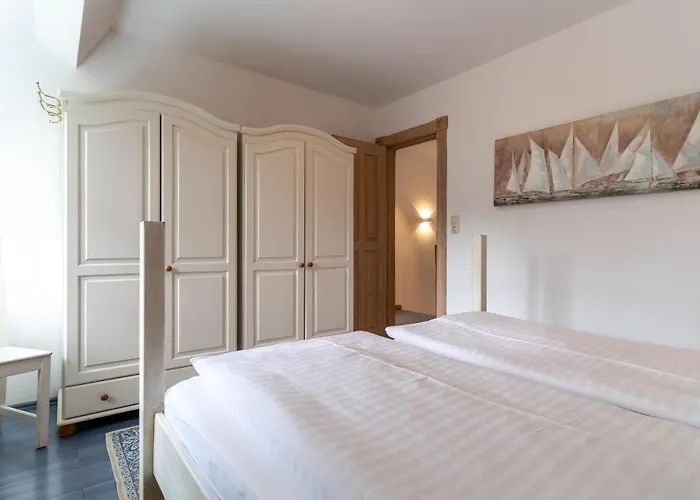 Haubarg Reetdachhaus Luettje Haubarg Semesterbostad